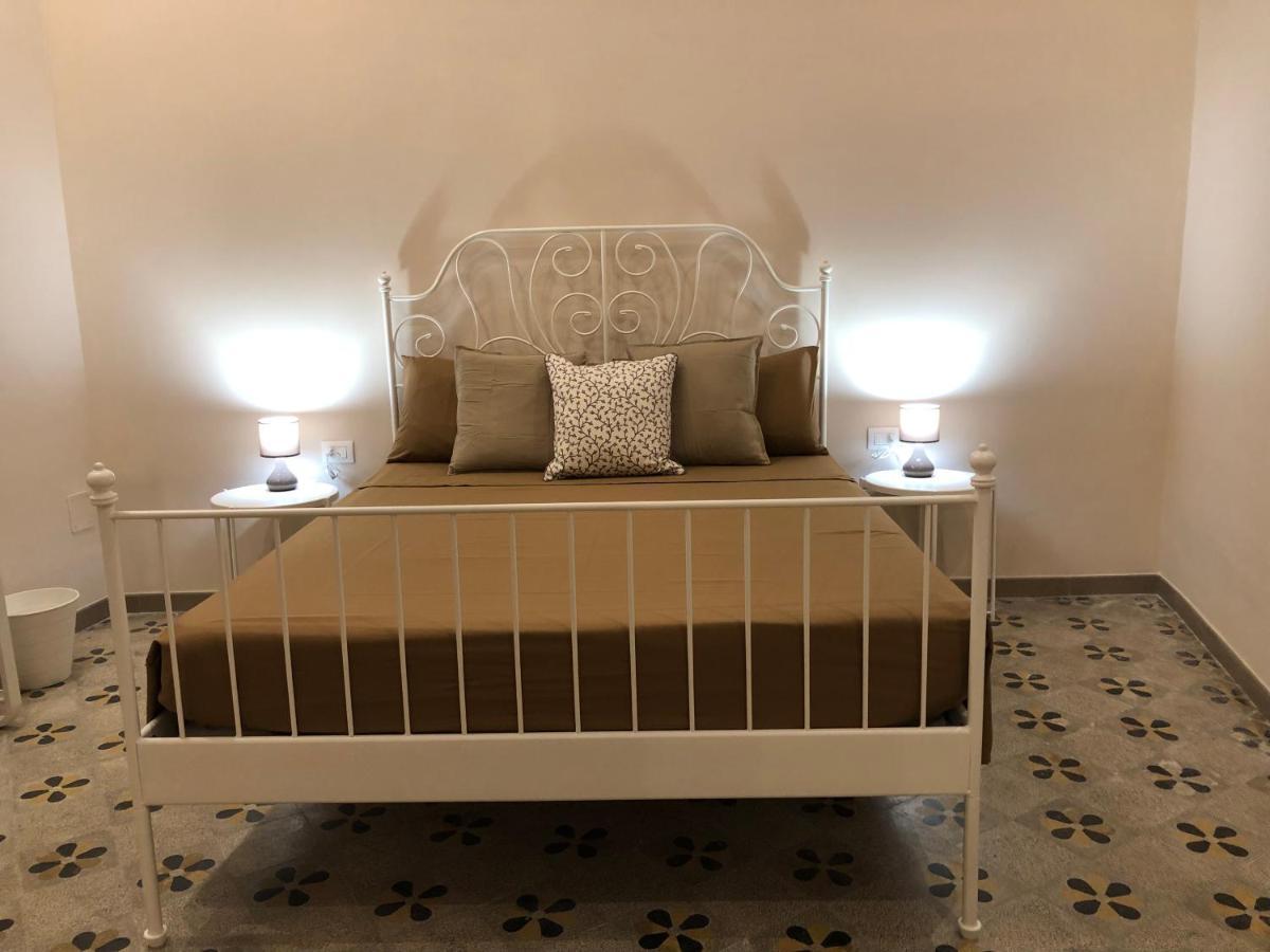 B&B Meliora Rooms Авола Экстерьер фото