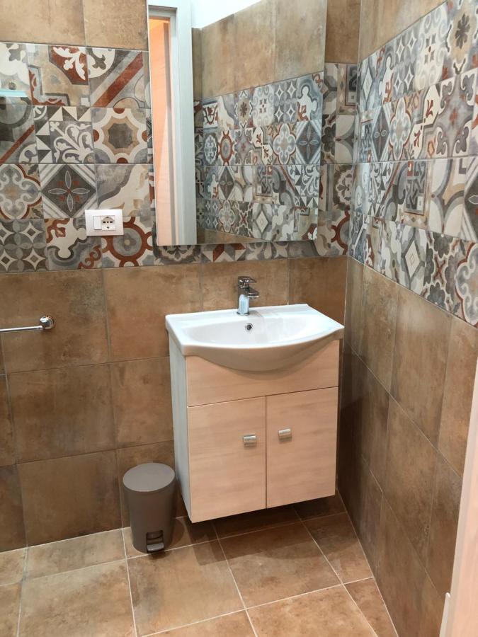 B&B Meliora Rooms Авола Экстерьер фото