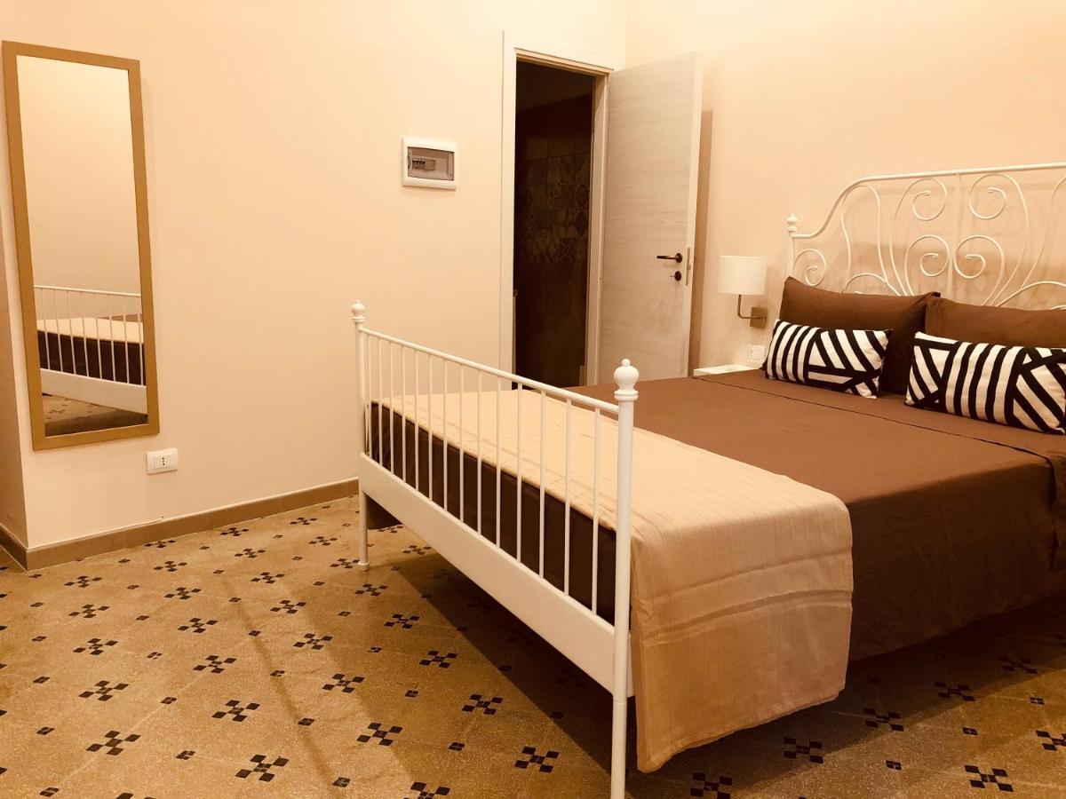 B&B Meliora Rooms Авола Экстерьер фото